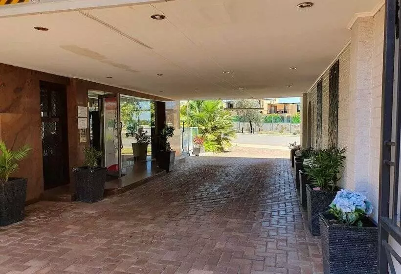 فندق Econo Lodge Rivervale