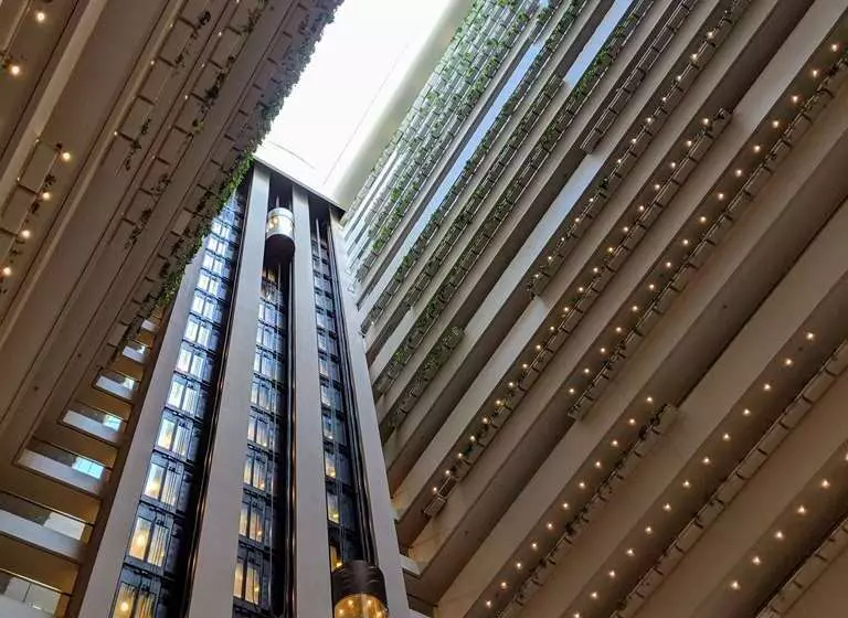 호텔 Hilton Brisbane