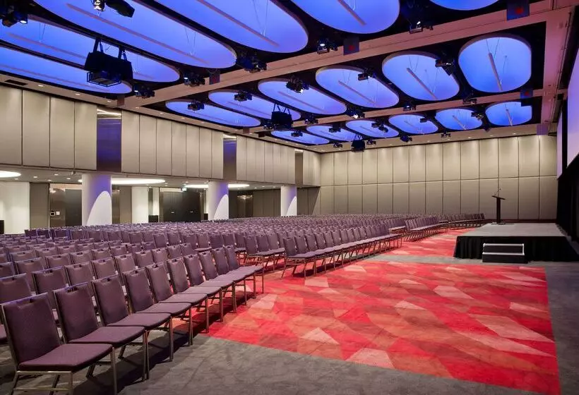 ホテル Hilton Brisbane