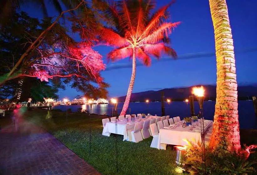 Hotel Hilton Cairns