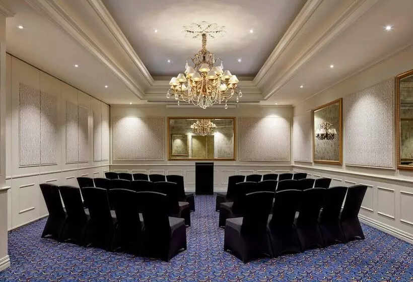 Hotel Melbourne Marriott