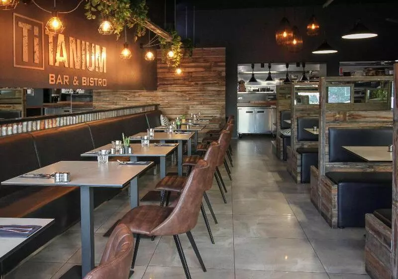 Отель Mercure Launceston