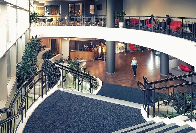 호텔 Mercure Sydney Parramatta