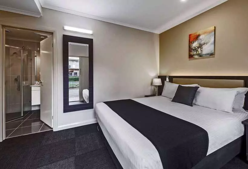 Quality Hotel Melbourne Airport
