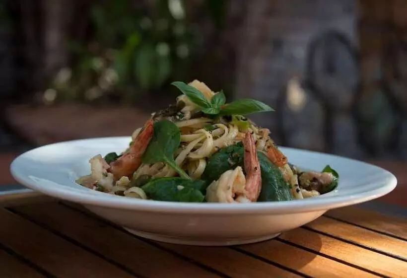 Мотель Roebuck Bay