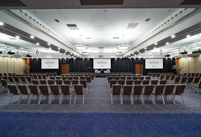 Novotel Sydney Brighton Beach