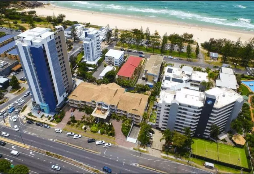 渡假胜地  Outrigger Burleigh