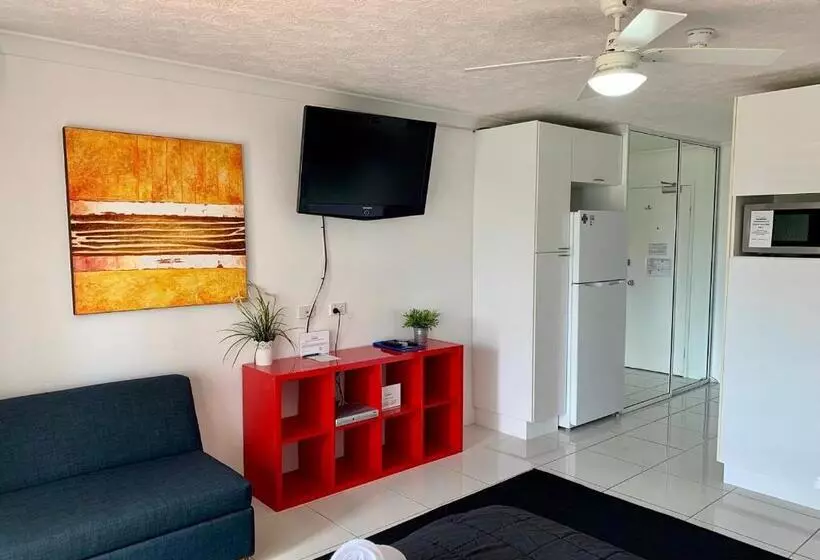 渡假胜地  Outrigger Burleigh