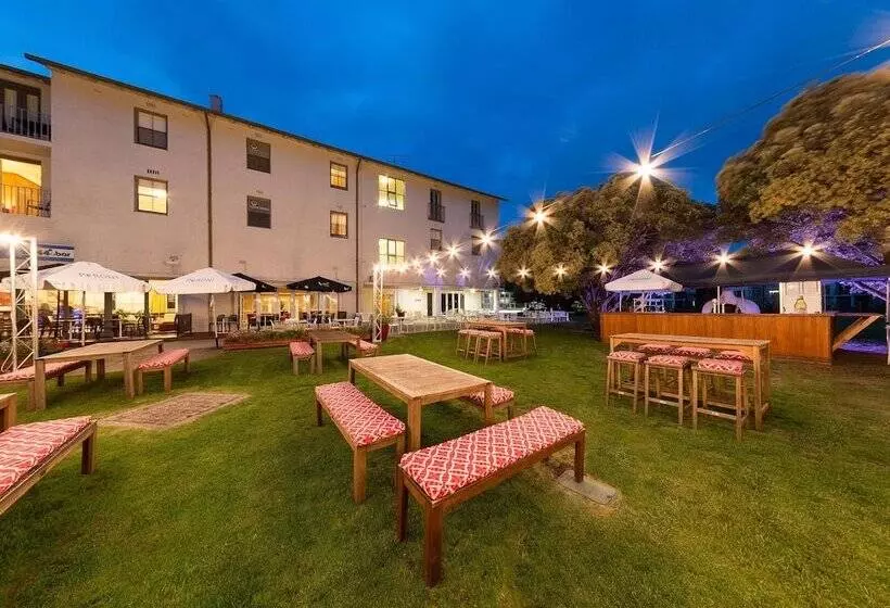 אתר נופש Mantra Lorne