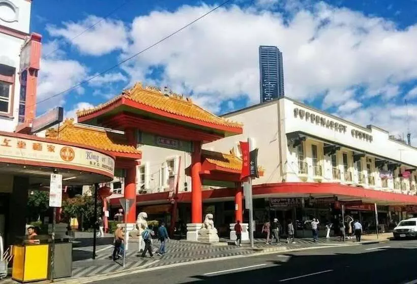 The Astor Apartments