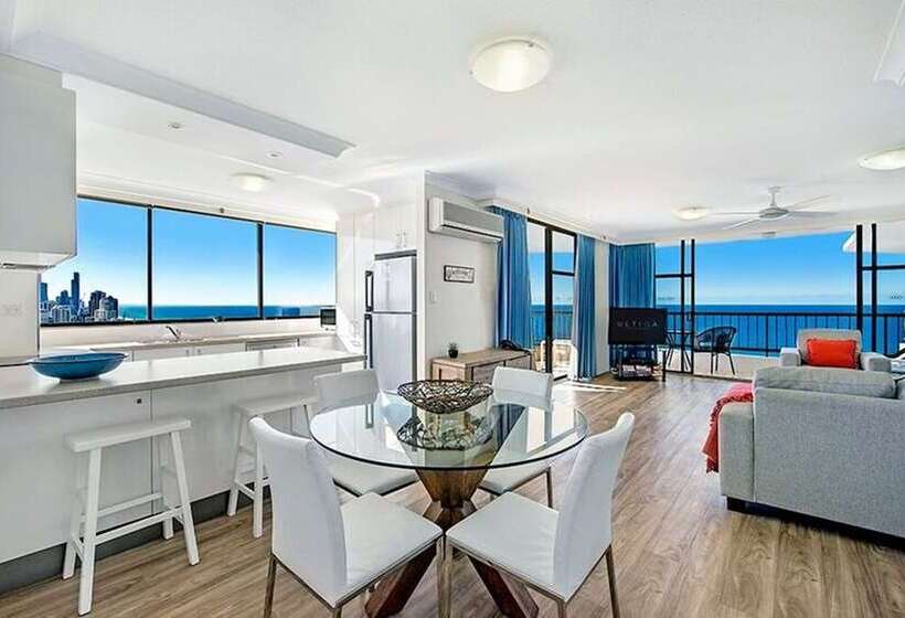 Ultiqa Beach Haven On Broadbeach