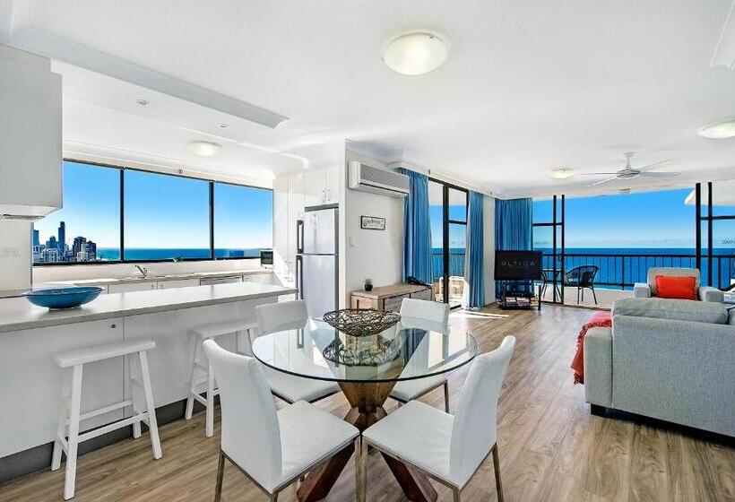 Ultiqa Beach Haven On Broadbeach