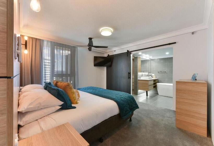 Ultiqa Beach Haven On Broadbeach