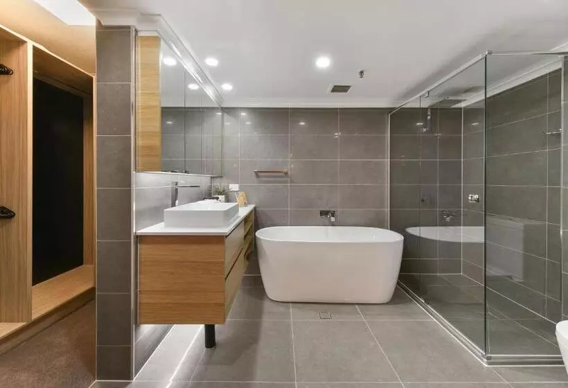 Ultiqa Beach Haven On Broadbeach