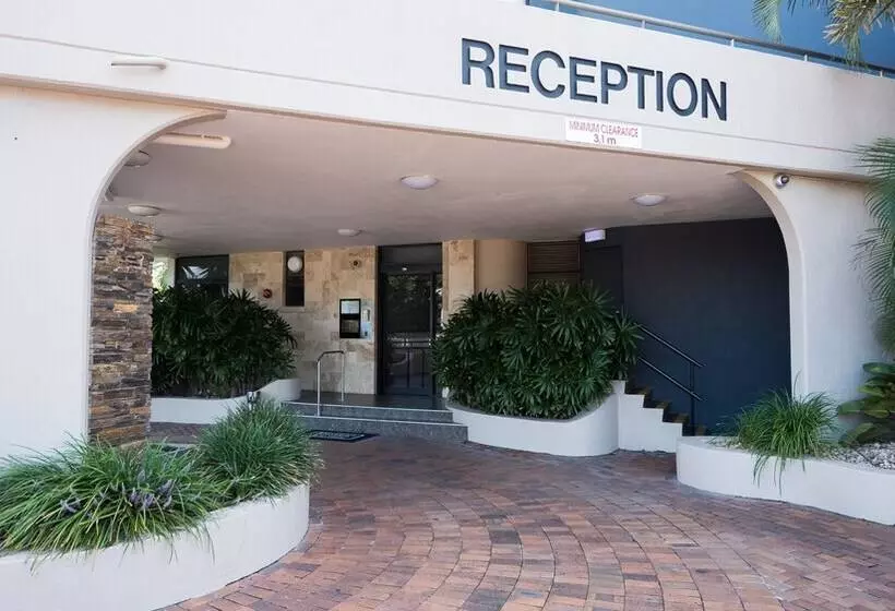 Alexander Holiday Apartments