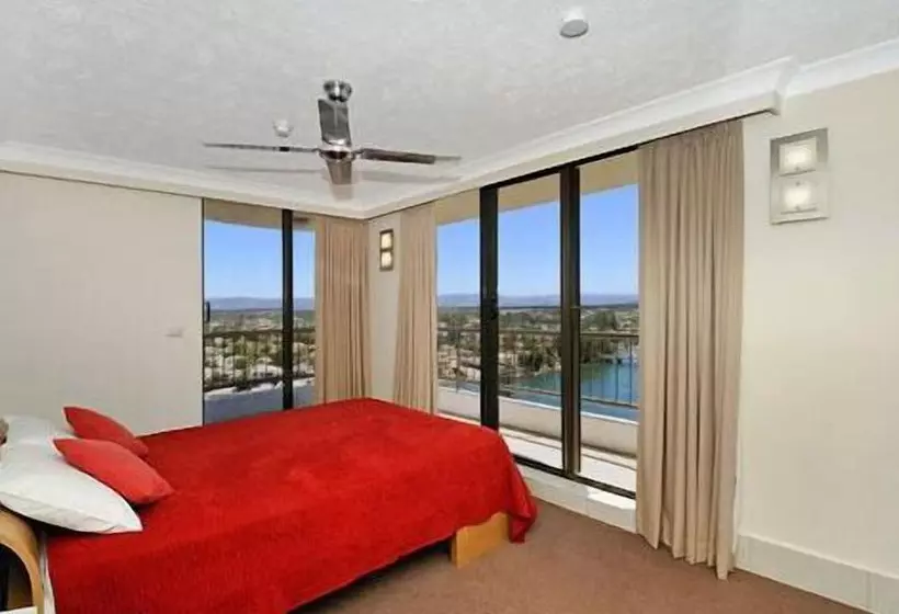 Alexander Holiday Apartments