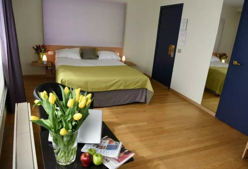 Hotel 322 Lambermont