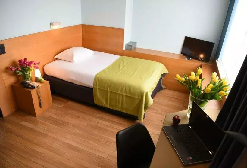 Hotel 322 Lambermont