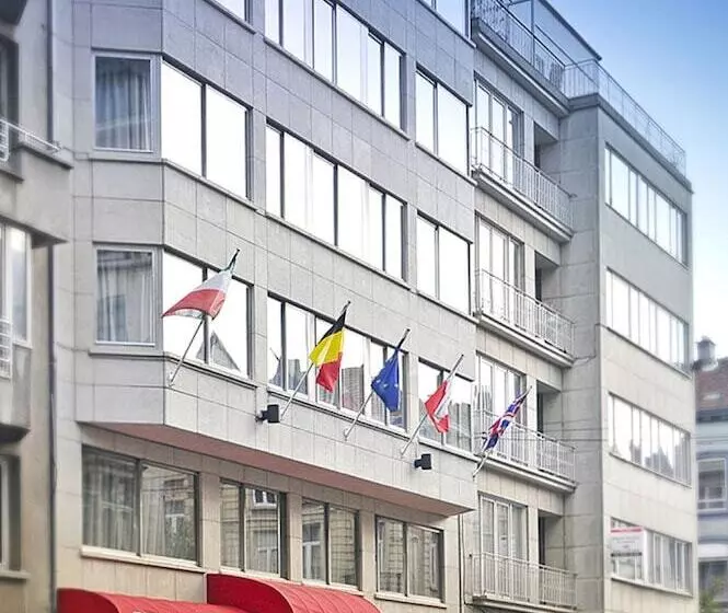 هتل Agenda Louise