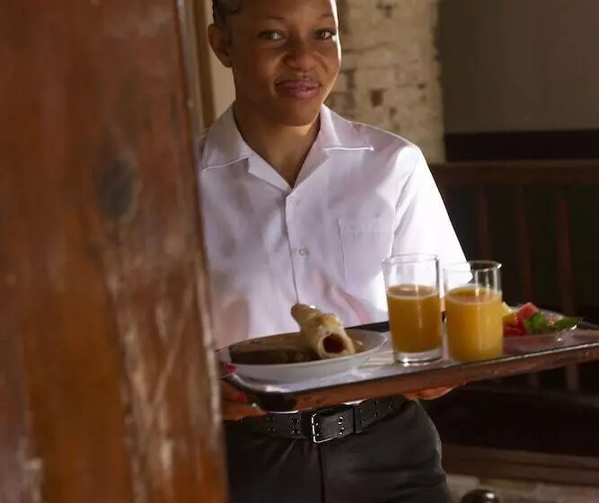 هتل Copper And Lumber Store