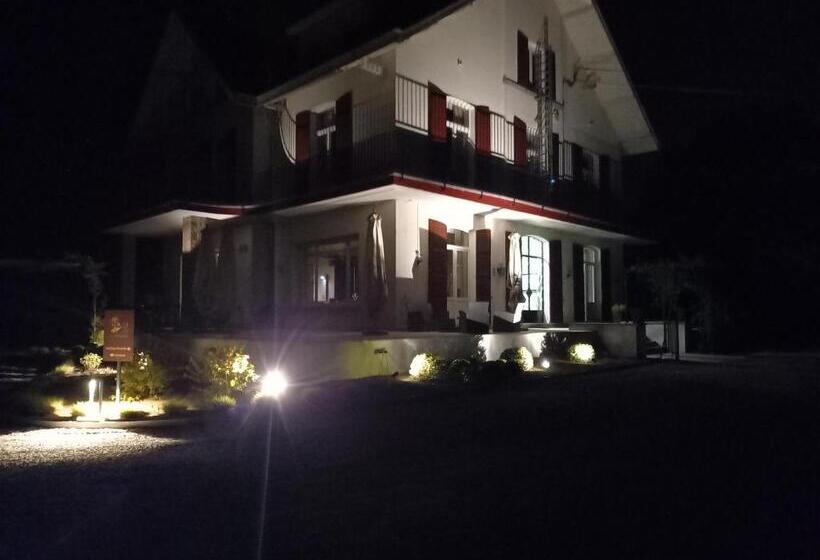 هتل La Heid Des Pairs