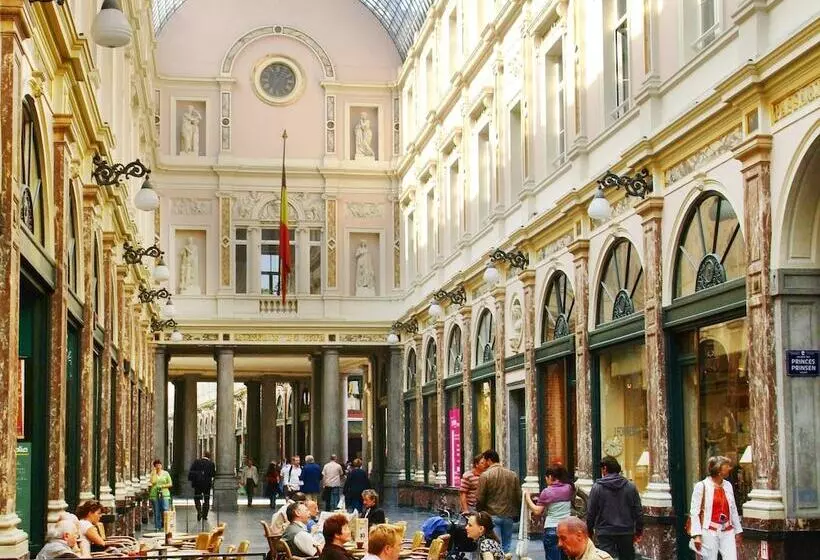 هتل Manos Premier