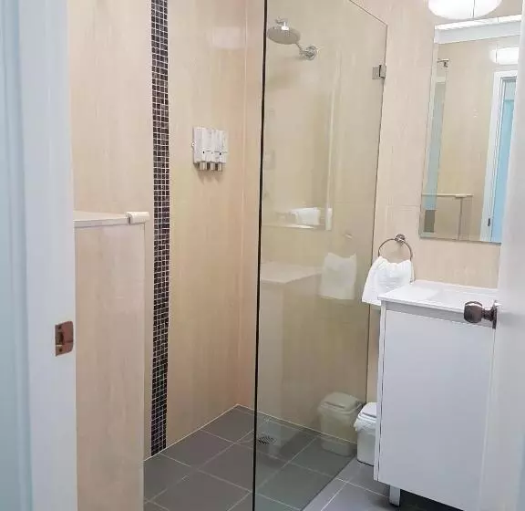 בית מלון כפרי Mid City Motor Inn Singleton