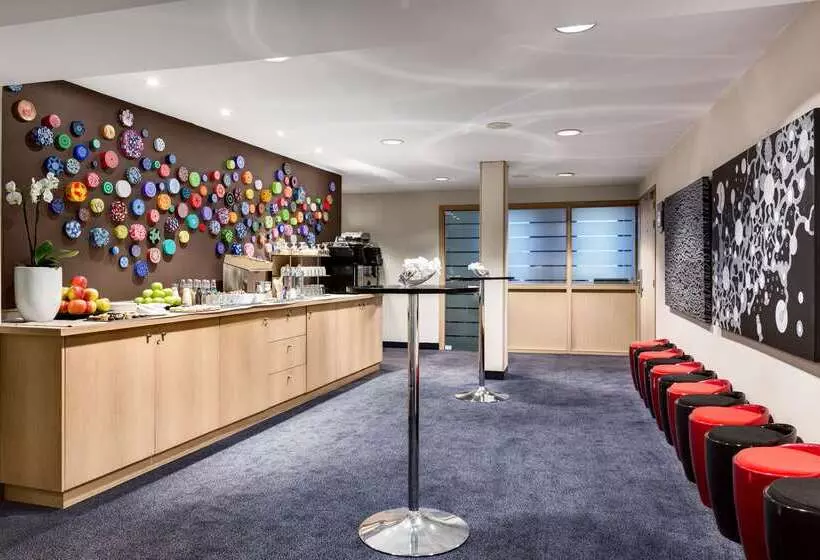 هتل NH Brussels Grand Place Arenberg