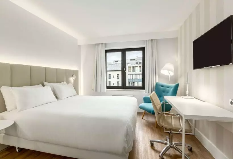 هتل NH Brussels Grand Place Arenberg