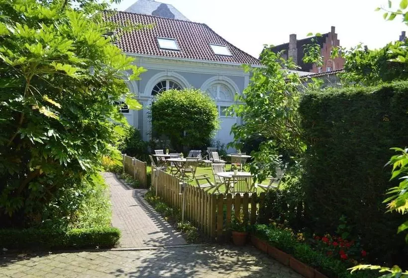 בית מלון כפרי Patritius