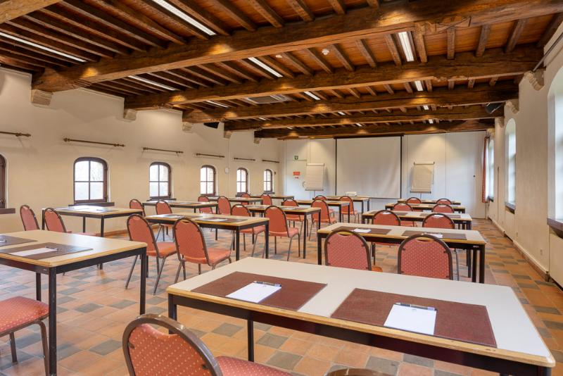 هتل Priorij Corsendonk