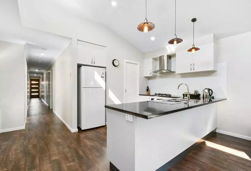 فندق The Aspen & Apartments