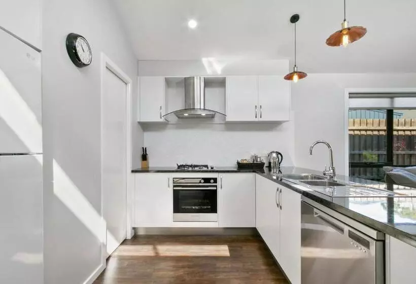 فندق The Aspen & Apartments