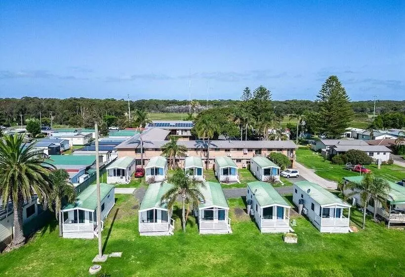 Курорт Lakeside Inn Illawarra