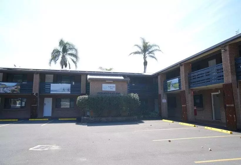 Курорт Lakeside Inn Illawarra