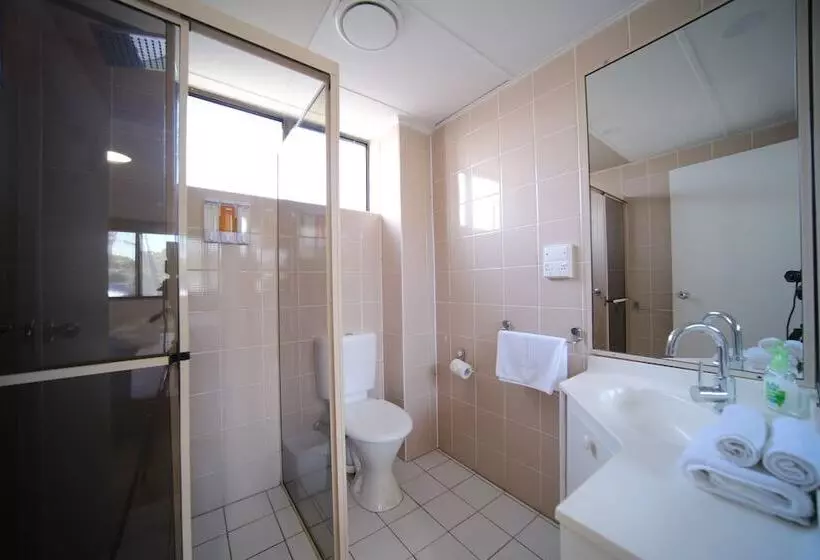 Курорт Lakeside Inn Illawarra