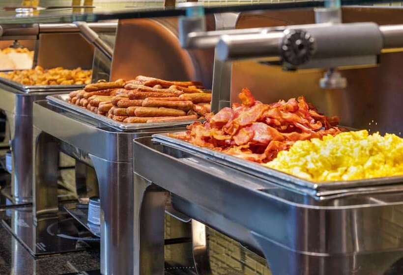 Allure Hotel & Conference Centre, Ascend Hotel Collection