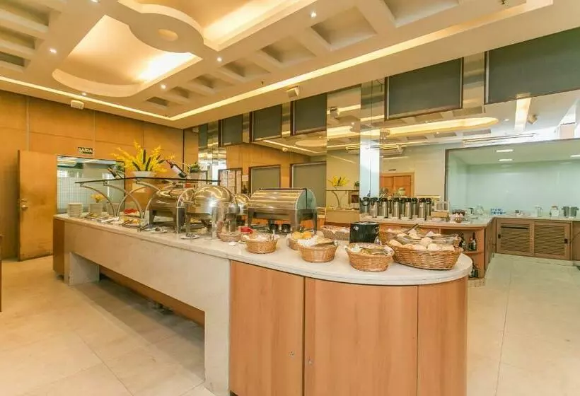 בית מלון כפרי Atlantico Tower