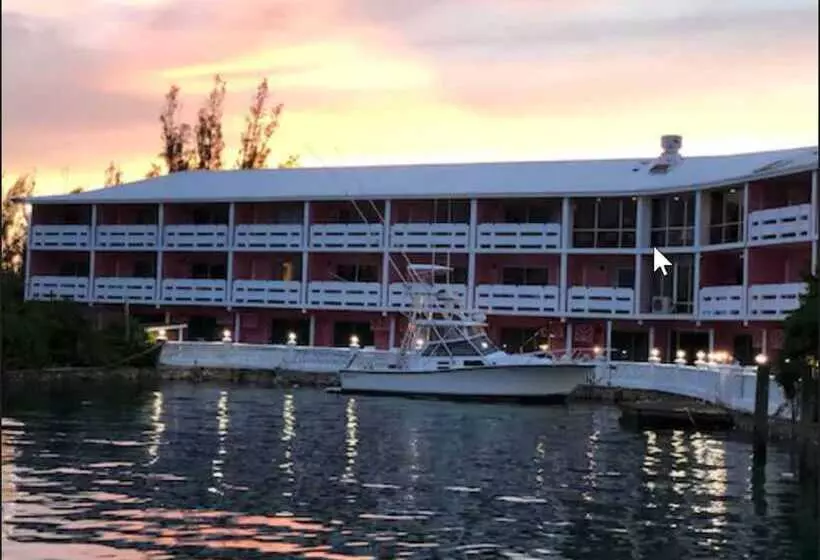 هتل Bell Channel Inn