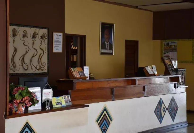 هتل Club Du Lac Tanganyika