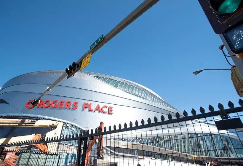 Hotel Days Inn By Wyndham Edmonton Downtown