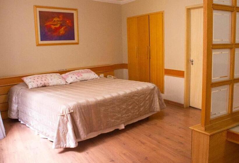 ホテル Del Rey Curitiba By Poty