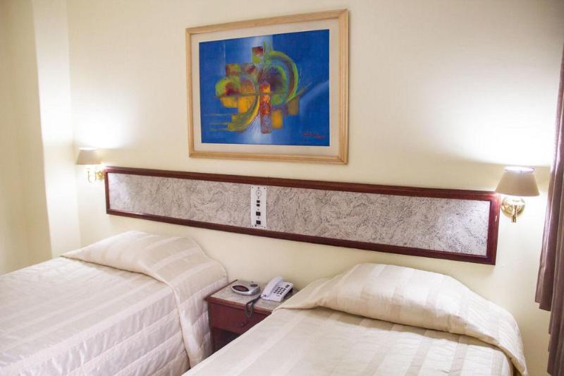 ホテル Del Rey Curitiba By Poty