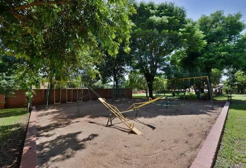 Hotel Deville Express Guaira