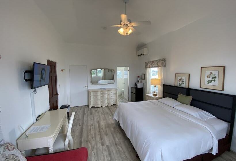 هتل Edgehill Manor Guest House