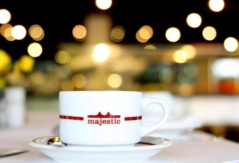 호텔 Majestic