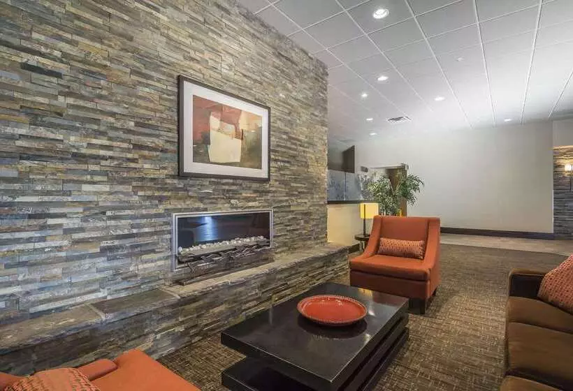 Quality Hotel & Conference Centre