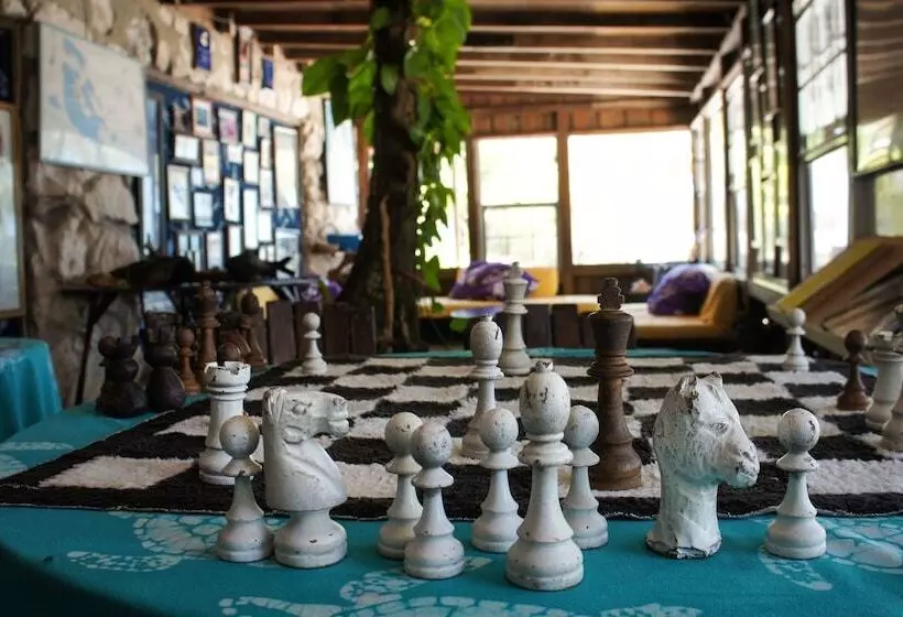 هتل Small Hope Bay Lodge