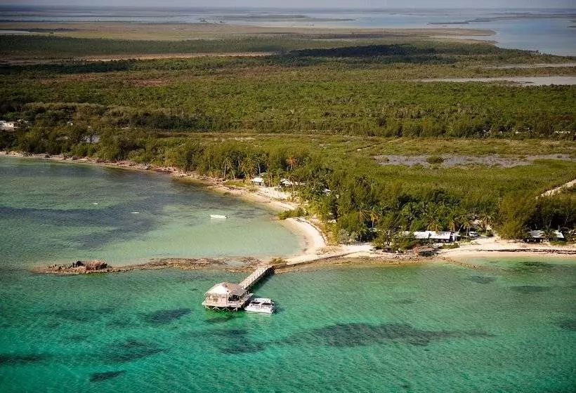 هتل Small Hope Bay Lodge