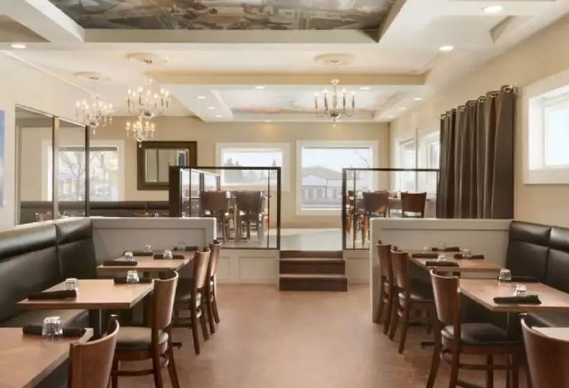 酒店 Travelodge By Wyndham Edmonton South